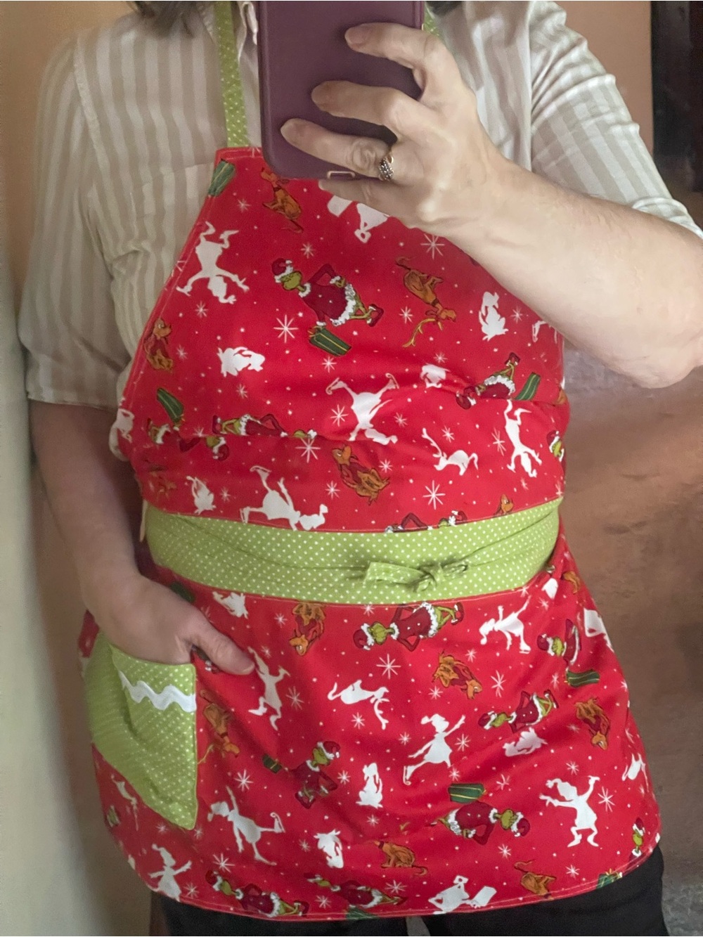 Grinch Apron Fits up to XXL Adult Cotton Ties at Back Single Thickness Max